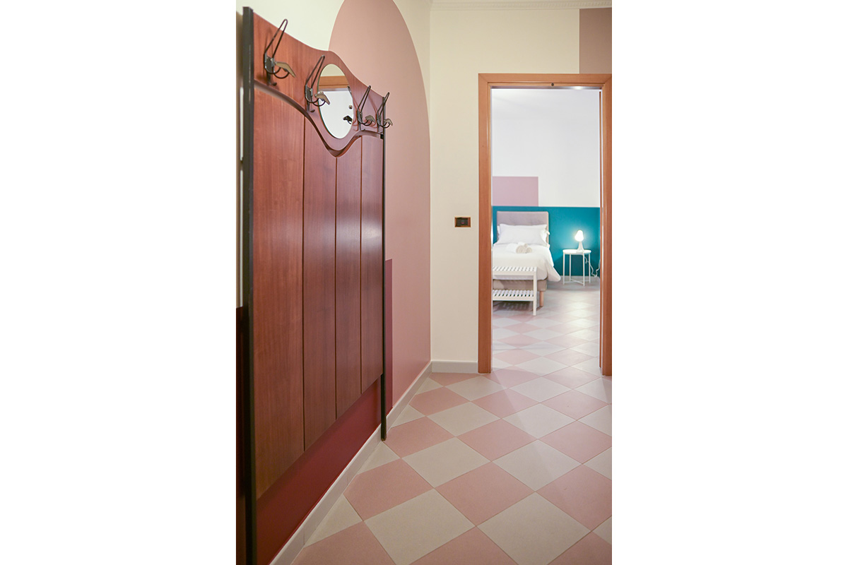 Architettura Commerciale Ispirazione anni 70_16