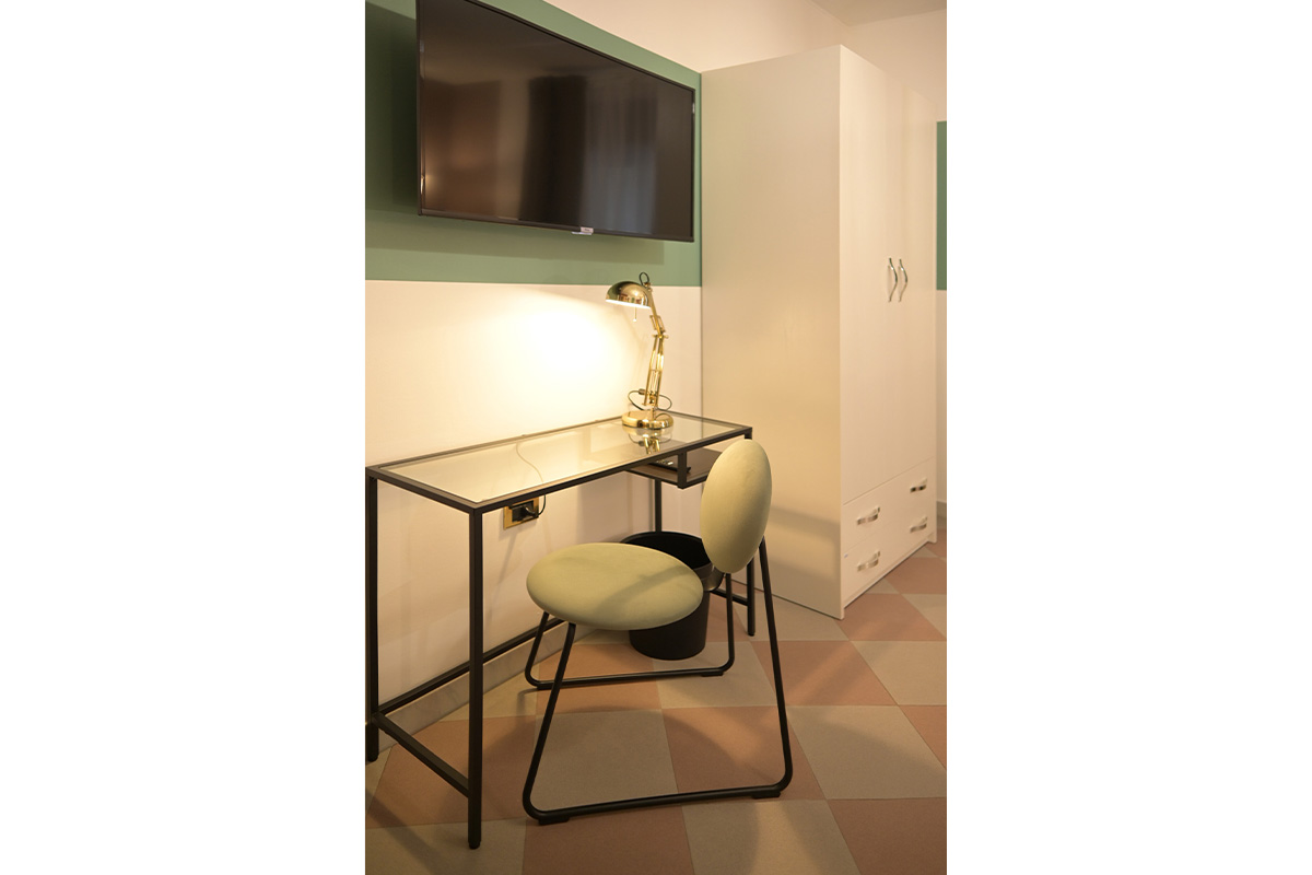 Architettura Commerciale Ispirazione anni 70_23